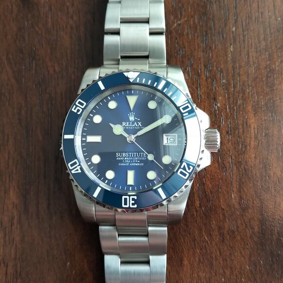 Relax Watch Automatic - Picture 1 of 7